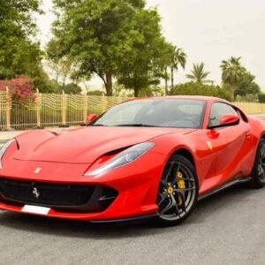 فيراري ۸۱۲ سوبر فاست