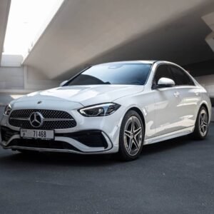 مرسيدس سي٢٠٠ أبيض