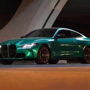 بي إم دبليو M4 أخضر